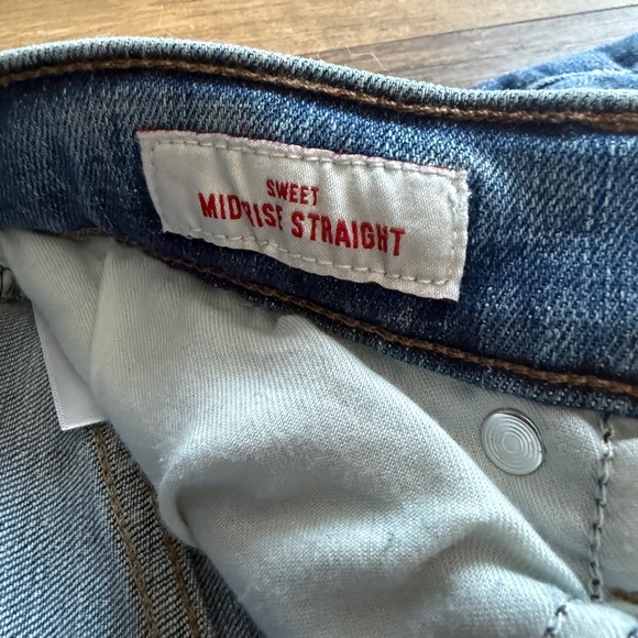 NWOT Lucky Sweet Midrise Straight Jeans - Picture 4 of 6